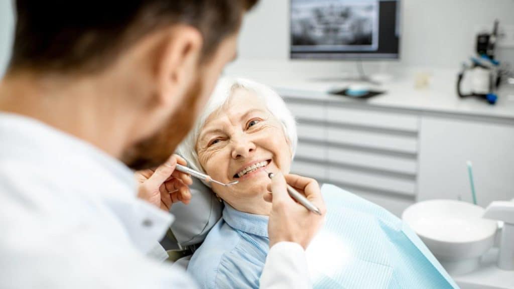 Top 5 Dental Care Tips for Seniors